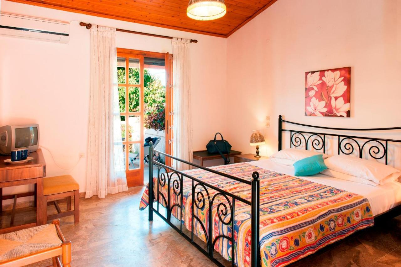 Amalia Cottages Agios Gordios  Eksteriør billede
